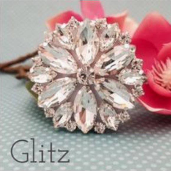 Glitz Rhinestone Phone Grip - Picture 3 of 4